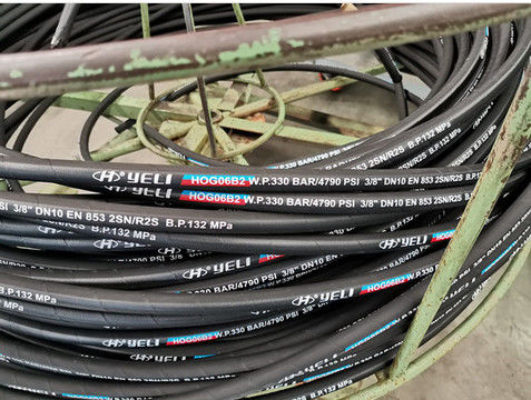 Black Synthetic EN 853 2SN Sae 100 R2at Wire Braid Hydraulic Hose 3/8 Inch